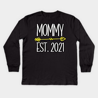 Mommy EST. 2021 Kids Long Sleeve T-Shirt